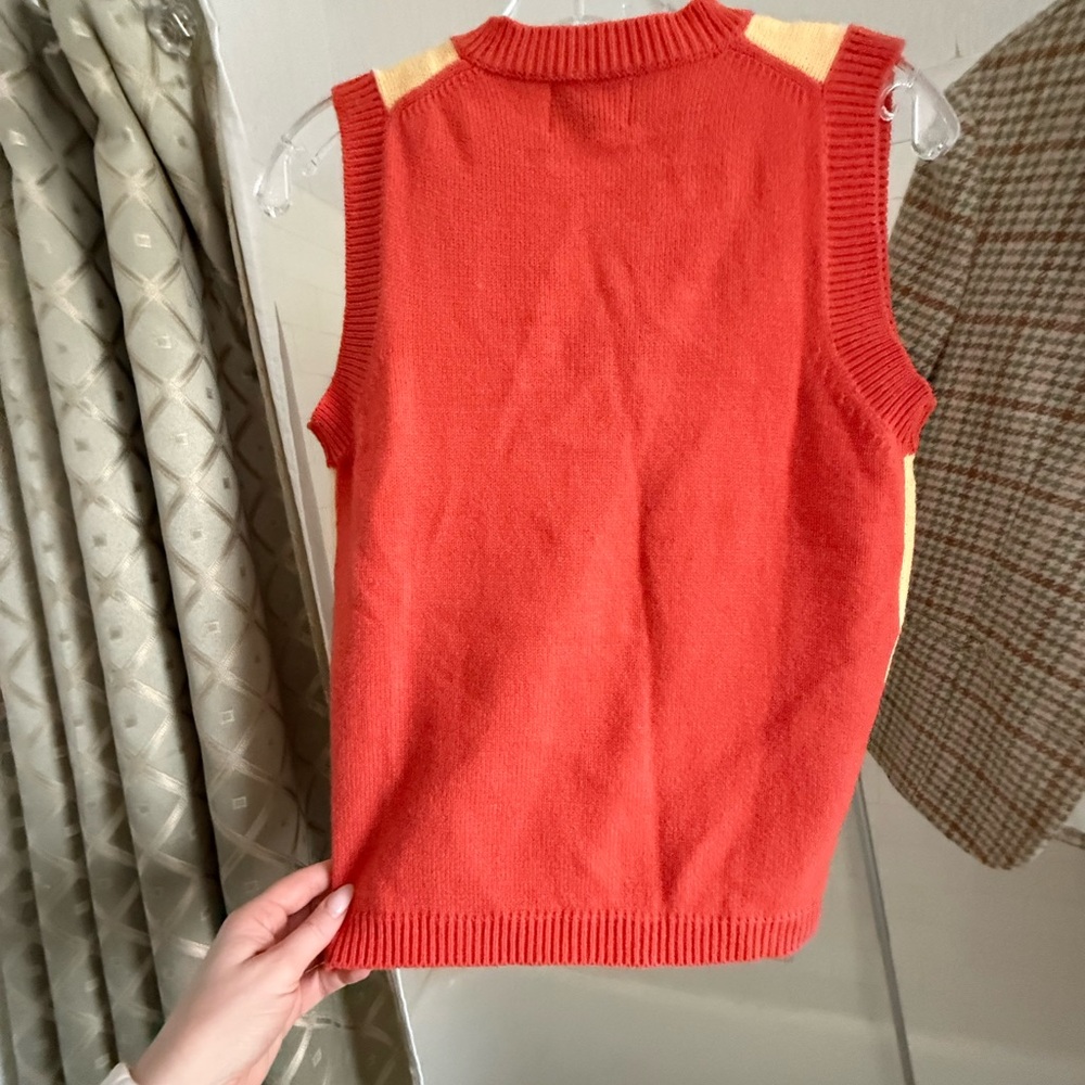 Sleeveless V-Neck Knit Sweater Vest in Cream and Red - Picture 3 of 5